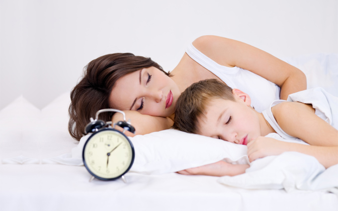 Problemas de Pais e Filhos - A Criança que só consegue dormir com os pais. Problemas de Pais e Filhos - A Criança que só consegue dormir com os pais.